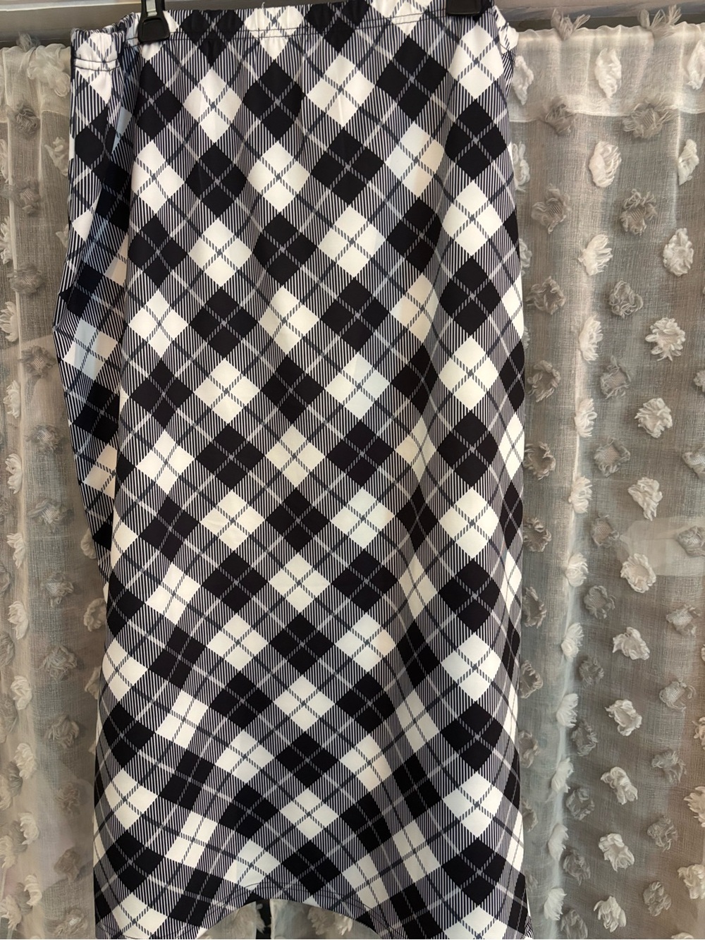 Black & White Plaid Pencil Skirt - Women's Tailored Fit - Picture 3 of 6